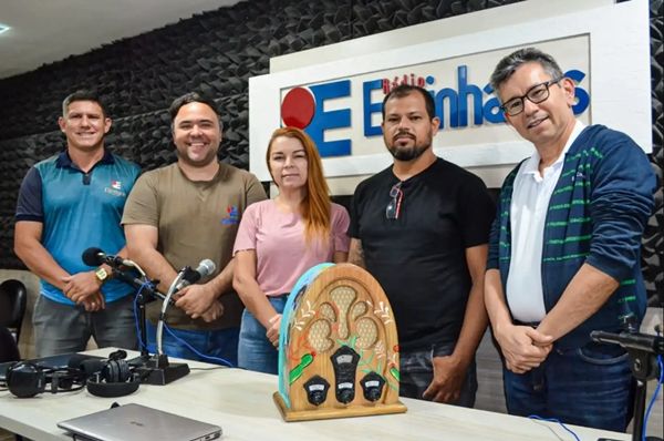 Rádio que representará a cidade de Patos na comemoração dos 100 anos do Rádio no Brasil é apresentado à imprensa patoense