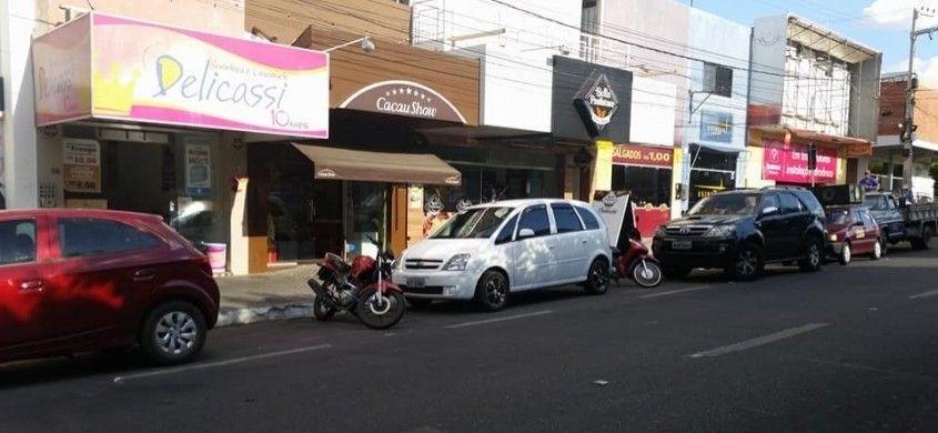 Motoristas reclamam da desorganização nos estacionamentos de Patos por falta de Zona Azul