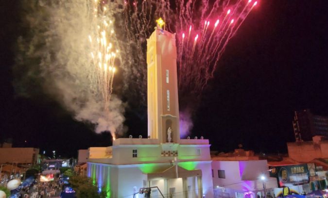 Emoção e Fé Marcam o Encerramento da Festa de Nossa Senhora da Guia em Patos