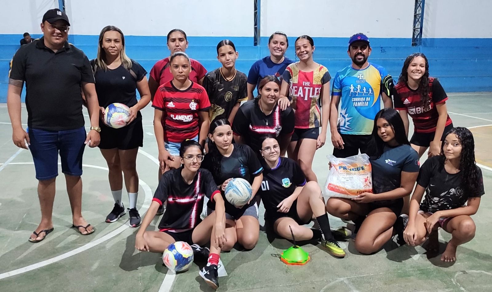 Prefeitura de Santa Terezinha entrega material esportivo e incentiva a prática do esporte no município