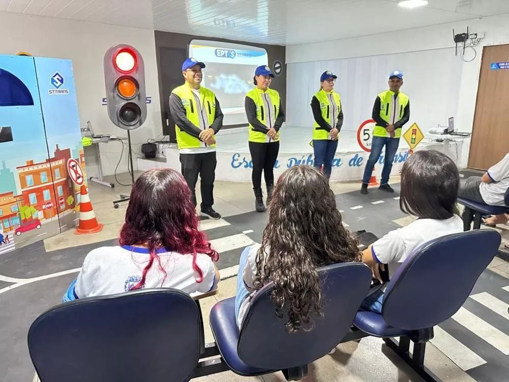 Superintendente da STTrans de Patos-PB destaca importância da Semana Nacional de Trânsito e alerta para cuidados com motociclistas