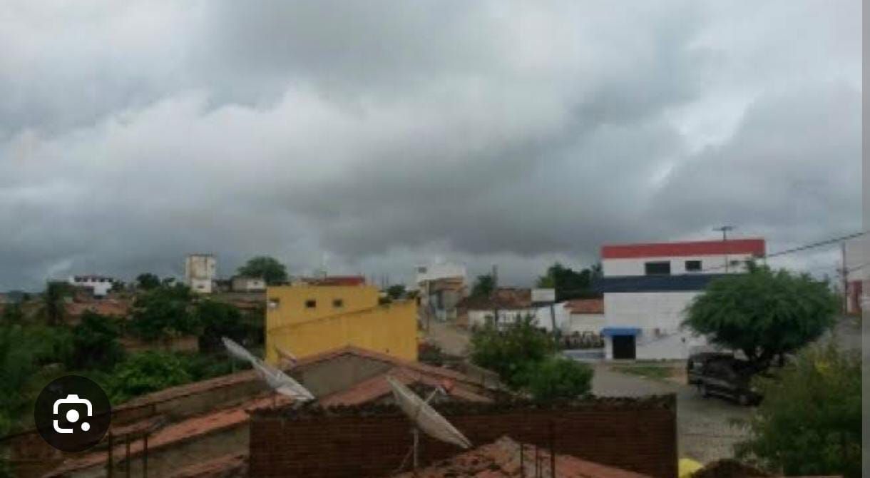 Chove quase 130 mm em Santana dos Garrotes na noite deste domingo (12); veja