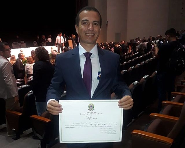 Dr. Érico Djan é diplomado deputado estadual e agradece a seus eleitores