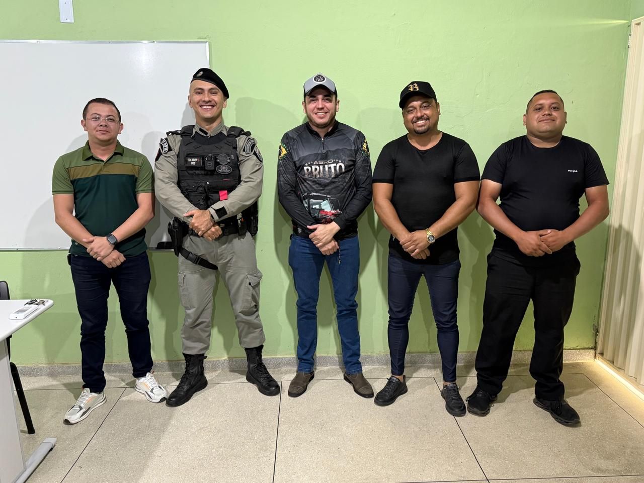 Reunião entre Organização do Bonfim Folia 2025 e Polícia Militar é realizada em São José do Bonfim