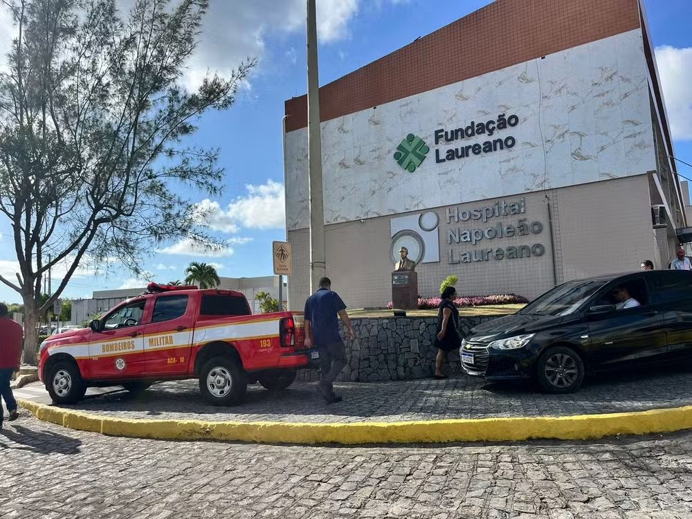 Incêndio atinge sala do Hospital Napoleão Laureano, em João Pessoa