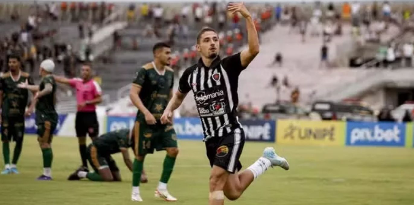 No Almeidão, Botafogo-PB se impõe e vence o Nacional de Patos por 4 a 2 na estreia do Paraibano 2025