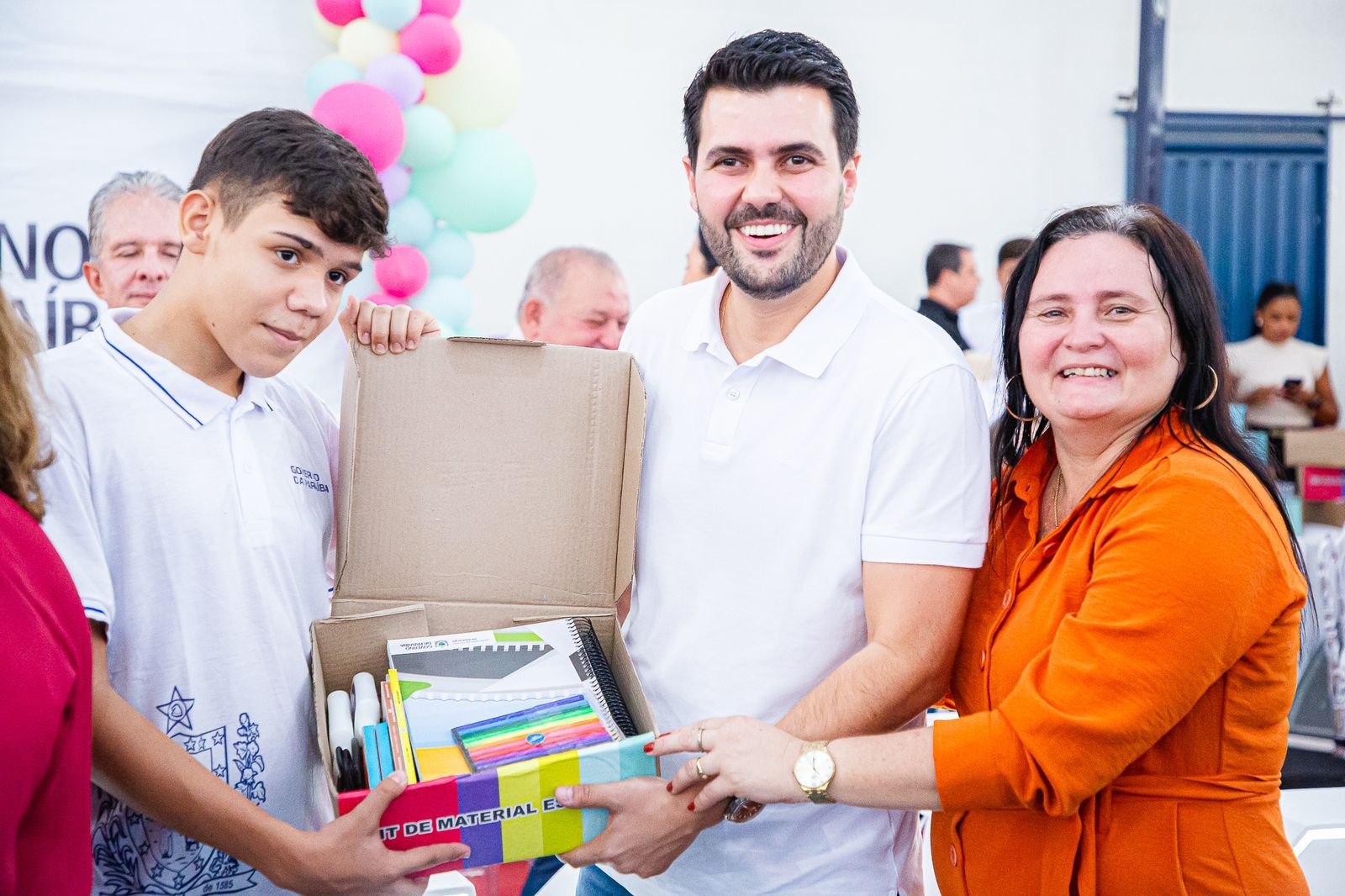 Wilson Filho promove Caravana do Kit Escolar com estudantes de todas as Gerências Regionais de Ensino 