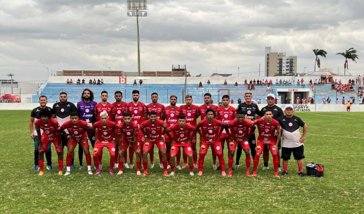 Esporte de Patos estreia com vitória no Campeonato Paraibano Série A e assume a liderança