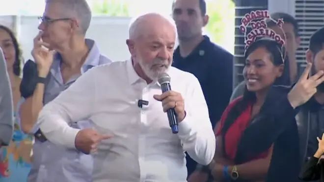 Ao invés de picanha: Lula afirma que está comendo ovo de pata e de ema; veja polêmica