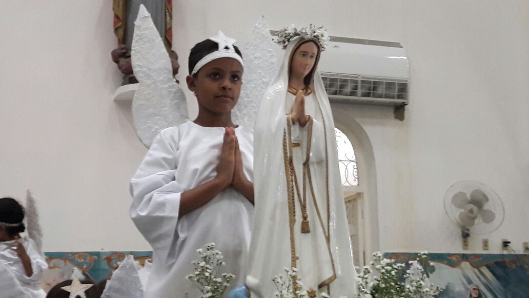 Muita Fé, Devoção e Emoção na Celebração de Coroação de Nossa Senhora