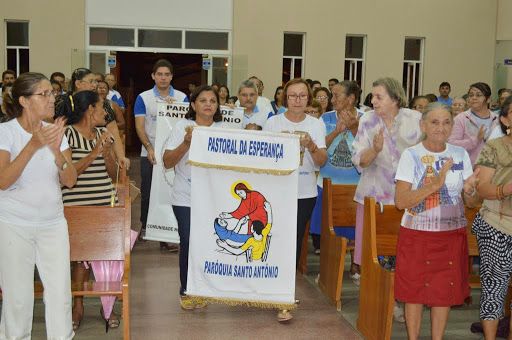 Grande número de fiéis comparece a 4ª Noite de festa em Nossa Senhora Aparecida