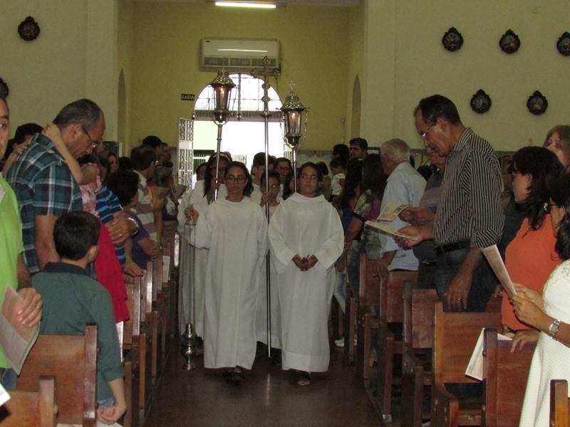 Comunidade de Santo Antônio Celebra a Quinta-Feira Santa Ceia do Senhor