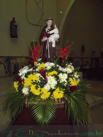 Paróquia de Santo Antônio celebra encerramento de sua festa.